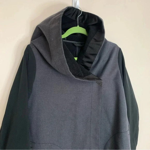 Lululemon Savasana Softshell II Black / Heathered Deep Coal M - Picture 11 of 13